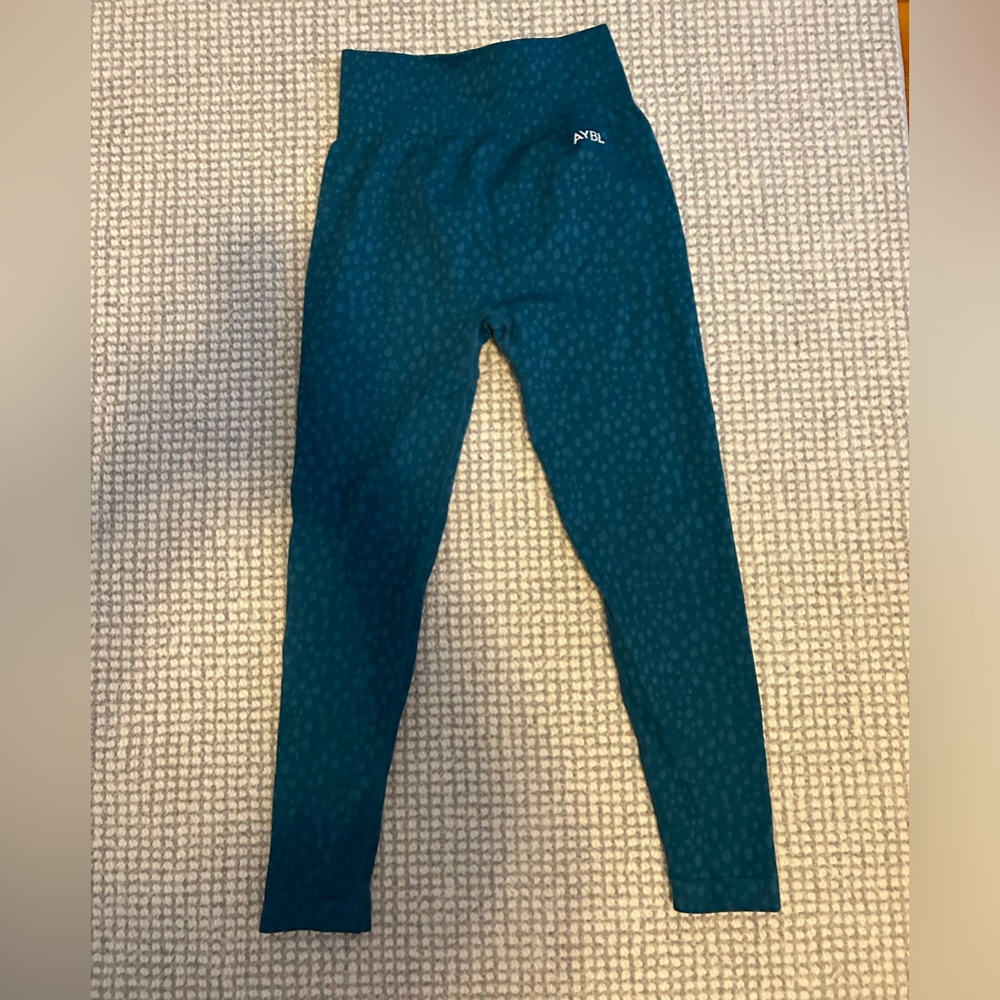 Aybl size medium leggings